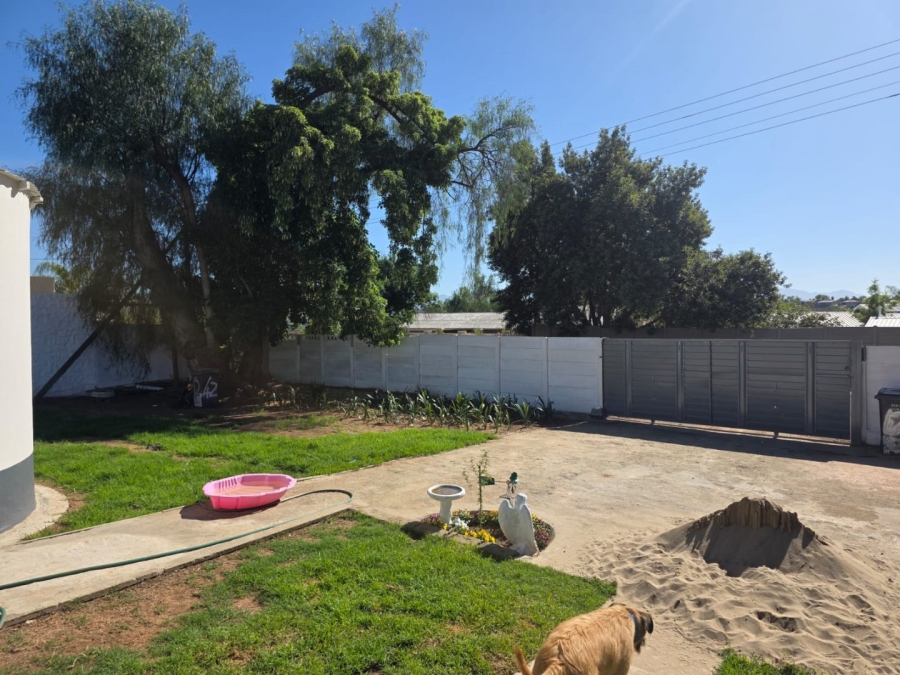  Bedroom Property for Sale in West Bank Western Cape